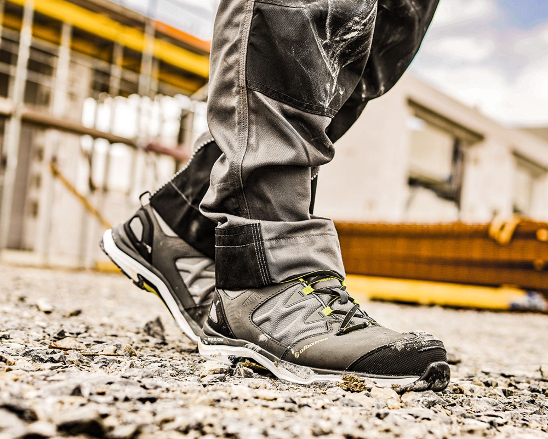 ULTRATRAIL GREY LOW - Image 5