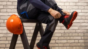 What Are the Rules for Safety Shoes? (UAE Guide for Workers & Employers)